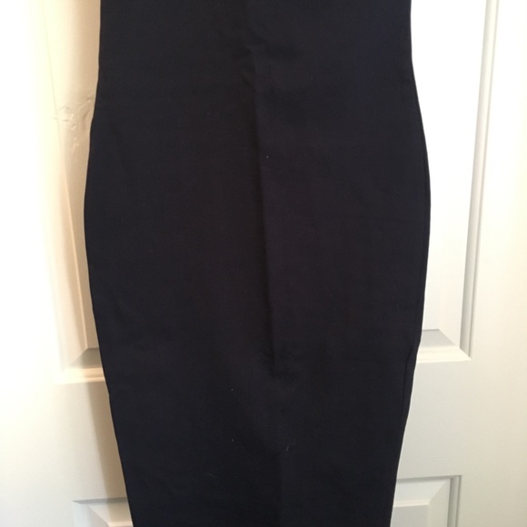 2/$11 💙 Navy Deep V Body Con Dress. NWOT - Picture 6 of 8